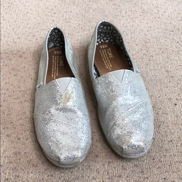 silver sparkly toms